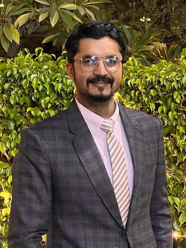 Jehanzeb Shahid, MD (USA)